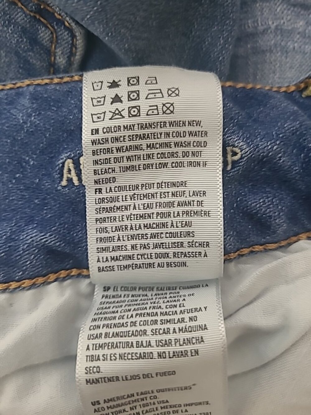 American Eagle Outfitters Super Skinny Stretch Artist Crop Distressed Jeans 4 - Picture 5 of 11